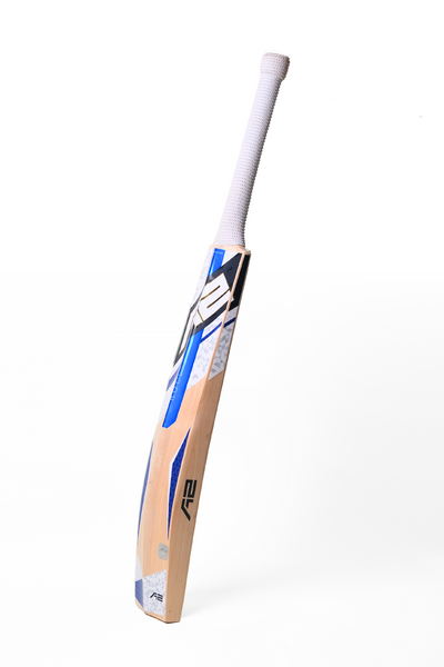 Premium Kashmir Willow Cricket Bat - BOLT